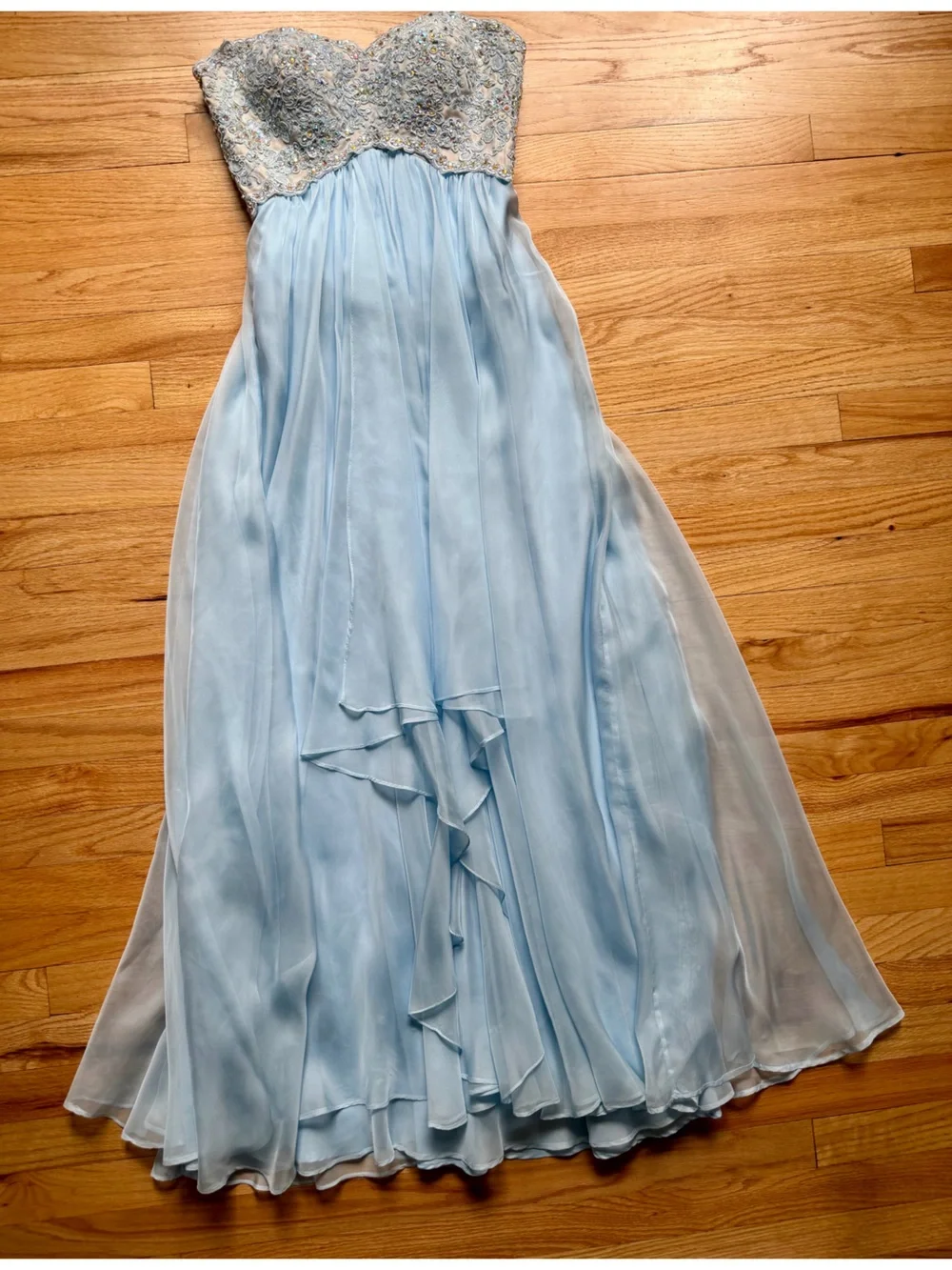La Femme long light blue formal dress with lace embellished bodice - Picture 3 of 12
